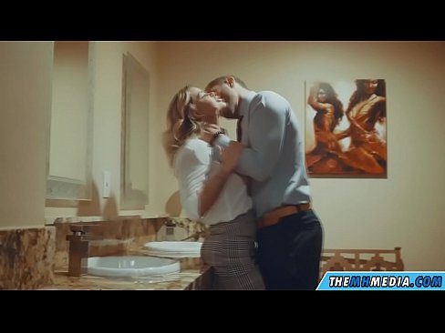 ❤️ Keď vás prsnatá blondínka zvádza na verejných toaletách ☑ Jedinečné porno na porno sk.pornado-co.ru